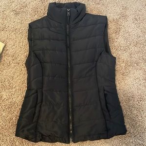 Aeropostale vest, black, extra small